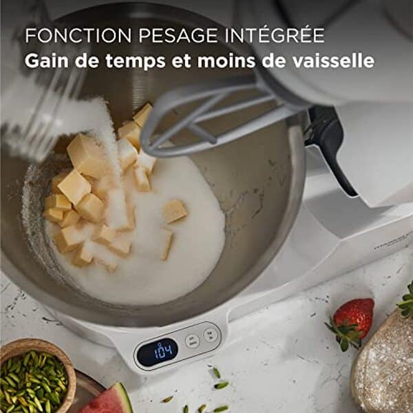 Découvrez le robot Kenwood Titanium Chef Baker KVC65.001WH, un allié indispensable pour les pâtissiers exigeants grâce à ses 1200W de performance optimale et sa polyvalence.