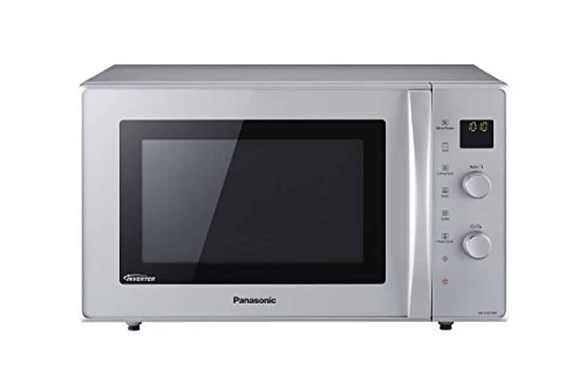 Test du Panasonic NN-CD575MEPG : four combiné puissant et polyvalent